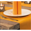 Tovaglia runner "You&Me" in tessuto non tessuto arancione, rotolo da 24 metri (20 strappi da 120cm)