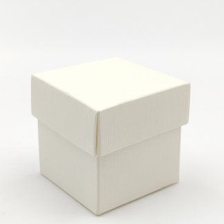 Scatola "Cubetto" in cartoncino con coperchio, formato 5x5x5cm, confezione da 10 pezzi