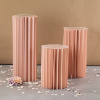 Colonna in carta origami rosa con ripiano, diametro 30 cm