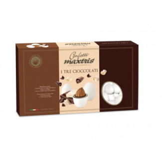 Confetti bianchi "Maxtris" tre cioccolati, confezione da 1 kg