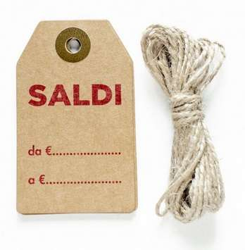 Etichetta tag in kraft avana dicitura "Saldi" con foro e filo di juta, 4.5 x 7.5cm, confezione da 20 pezzi