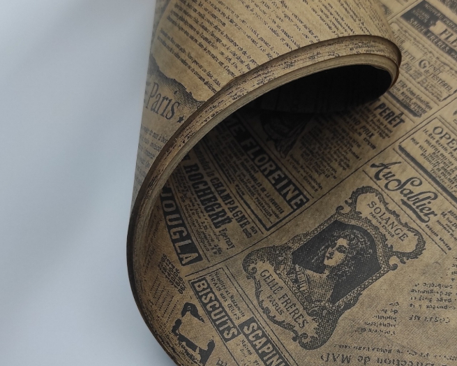 Carta regalo kraft millerighe avana in fogli, fantasia stampa quotidiano, cm 70x100, confezione da 25 fogli