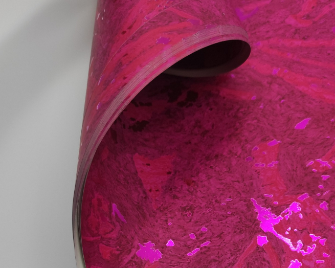 Carta regalo stampa marmo fucsia, formato 70x100 cm, confezione da 25 fogli