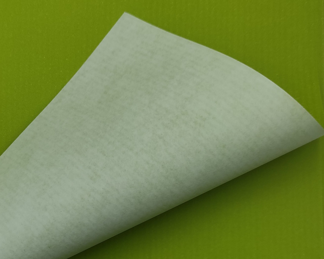 Carta da regalo millerighe verde chiaro, formato 70x100, confezione da 25 fogli