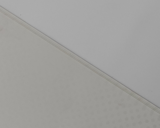 Carta da regalo double bianco 1 lato pois e 1 lato righe tono su tono, formato 70x100 cm, confezione da 25 fogli