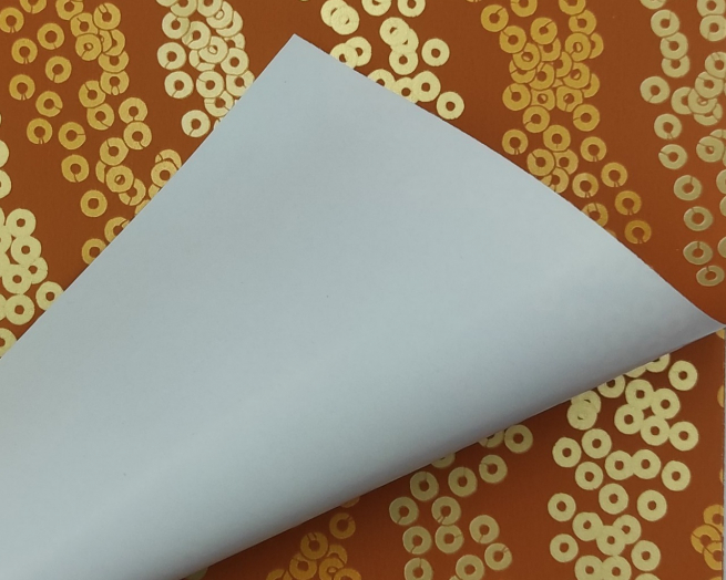 Carta regalo "Musa", formato 70x100 cm, confezione da 25 fogli