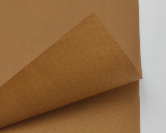 Carta velina formato 50x76 cm, confezione da 24 fogli