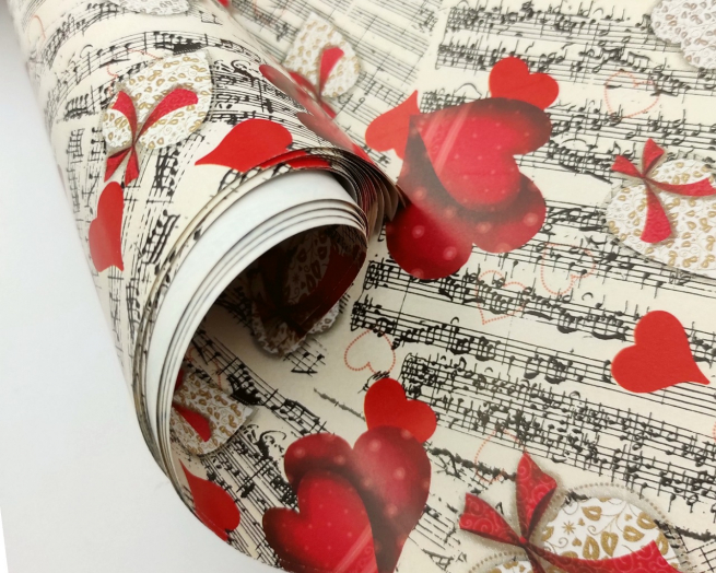 Carta regalo patinata in fogli, fantasia stampa cuori e note musicali, 70x100 cm, confezione da 25 fogli