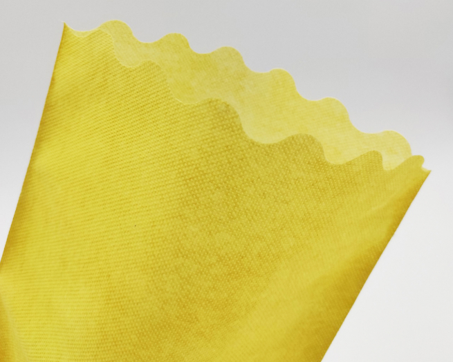 Sacchetto tessuto non tessuto giallo, bordo smerlato, confezione da 25 pezzi