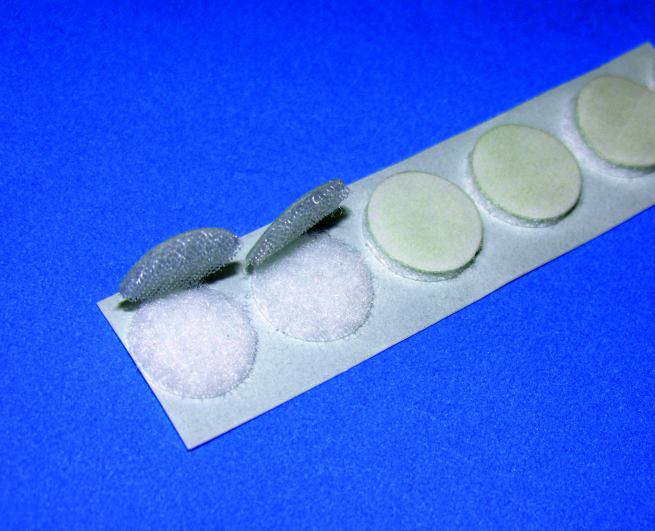 Velcro adesivo diametro 19 mm, confezione da 24 pezzi