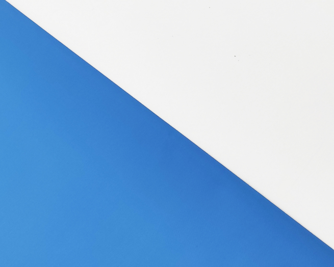 Sacchetto regalo satinato blu opaco tinta unita linea "Soft"