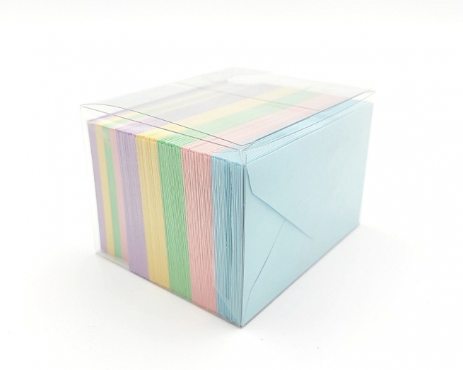 Biglietto e busta colori assortiti tenui, formato 7x11 cm, confezione da 100/100 pezzi