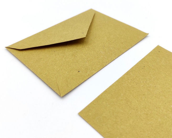 Biglietto e busta in carta paglia, formato 7x11 cm, confezione da 100/100 pezzi