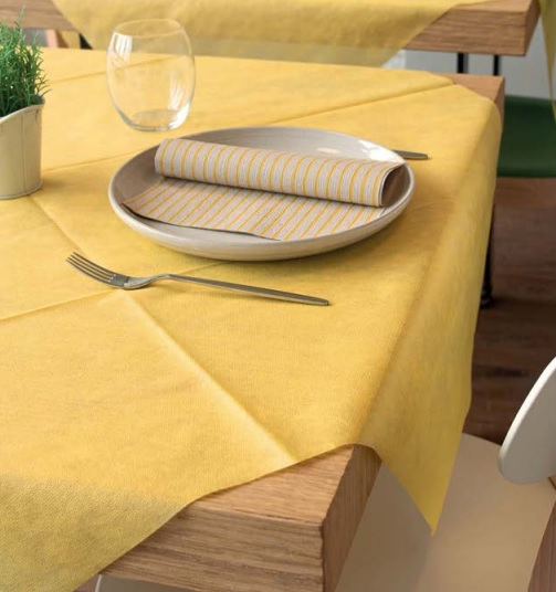 Tovaglia quadrata gialla in tessuto non tessuto 100x100cm, confezione da 25 pezzi