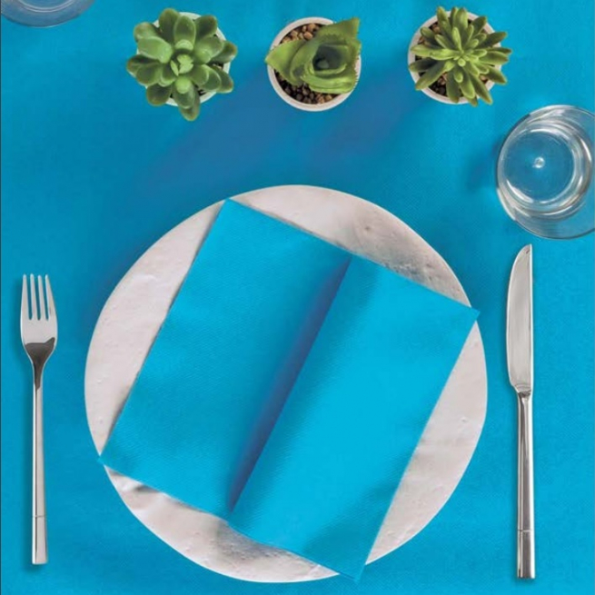 Tovaglia runner "You&Me" in tessuto non tessuto turchese, rotolo da 24 metri (20 strappi da 120cm)