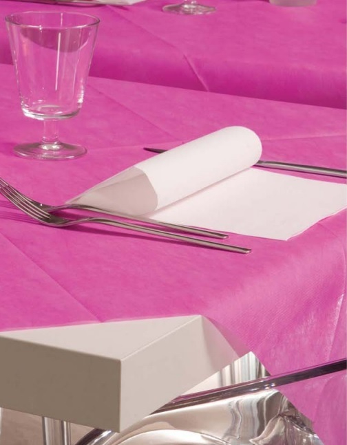 Tovaglia fucsia in tessuto non tessuto, h.120cm, rotolo da 25 metri