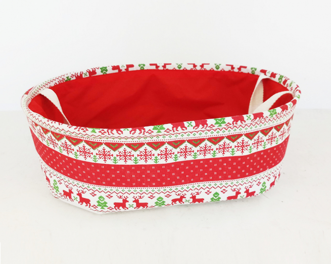 Cesto ovale foderato fantasia Natale, formato 34x44 cm, altezza 14 cm