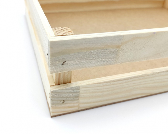 Cassetta rettangolare in legno naturale, formato 28x37 cm, altezza 8 cm