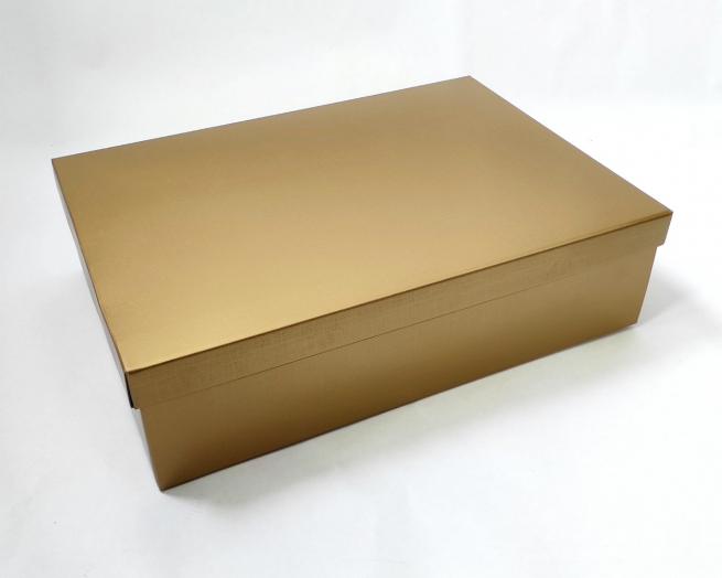 Scatola base rettangolare con coperchio in cartone seta oro, 32x45.5x11 cm, cartone da 10 pezzi