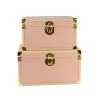 Baule rettangolare in pvc e legno rosa con chiusura in metallo dorata