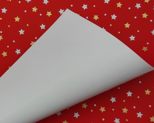 Carta da regalo tinta unita rosso con stelline, formato 70x100 cm, confezione da 25 fogli