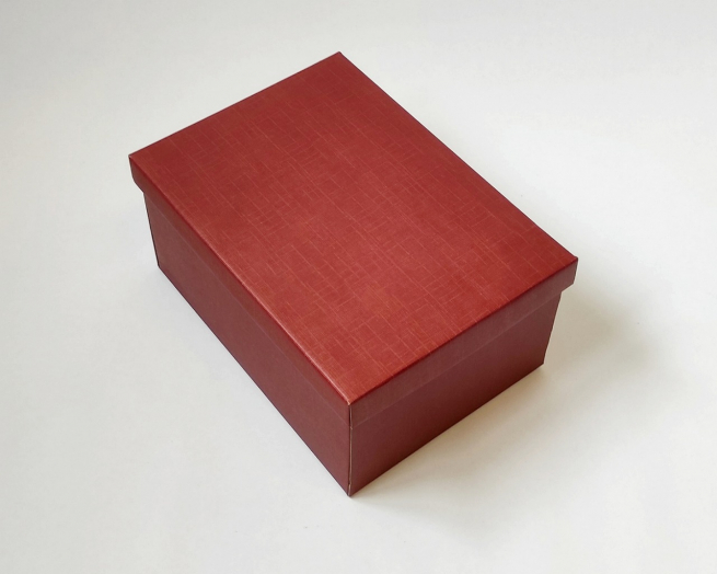 Scatola "Segreto" automontante in cartone bordeaux, 26x36 cm altezza 18 cm, confezione da 2 pezzi